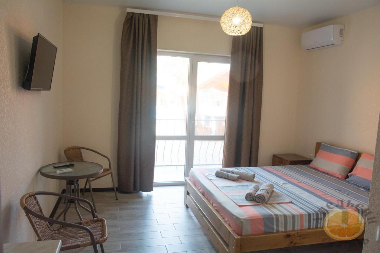 Apelsin Hotel Koblevo Luaran gambar