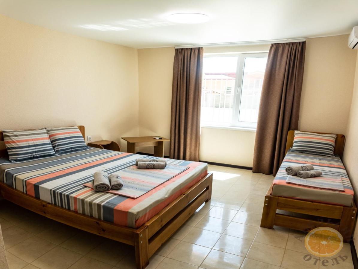 Apelsin Hotel Koblevo Luaran gambar