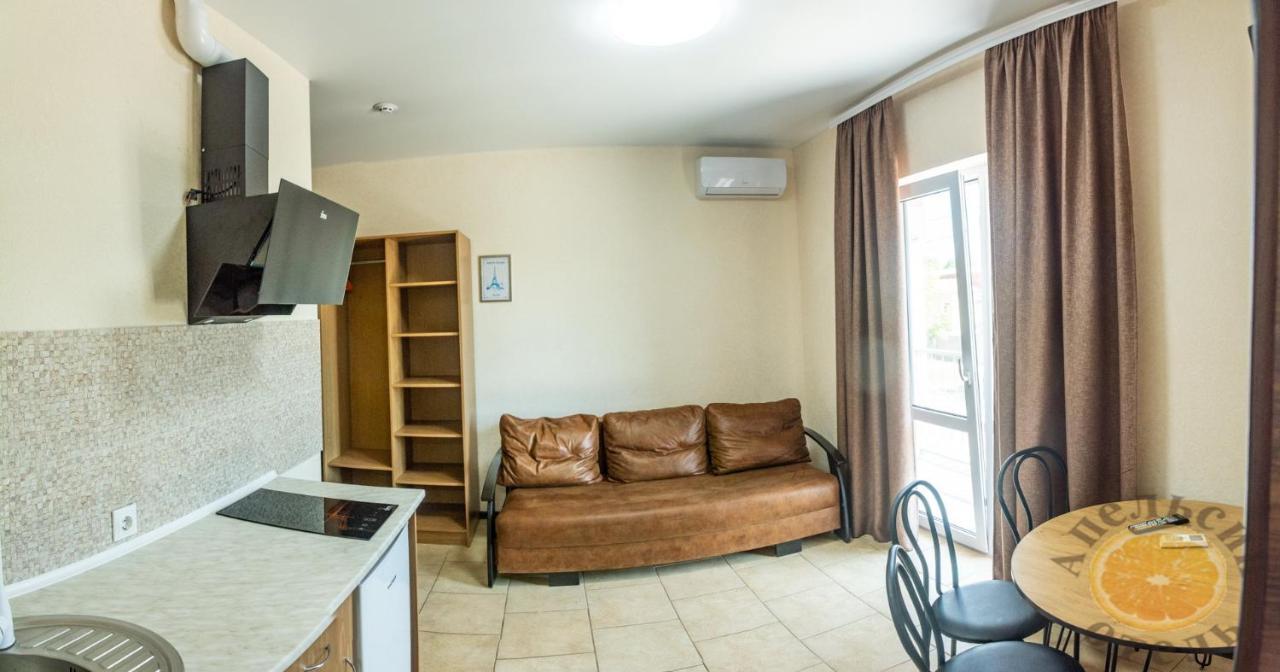 Apelsin Hotel Koblevo Luaran gambar